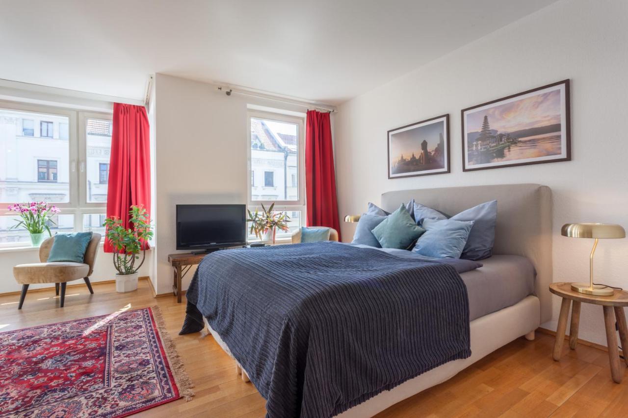 Schoenes Studio In Downtown Mitte Mit Balkon ベルリン エクステリア 写真